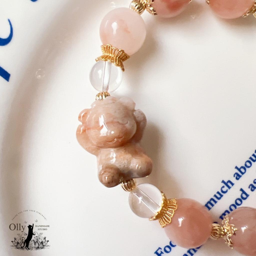【Olly】設計款【不看不聽小熊】12mm 金絲玉 桃花釀  珊瑚玉 彈性手鍊 設計手鍊 手串 情人節 母親節 生日禮-細節圖7