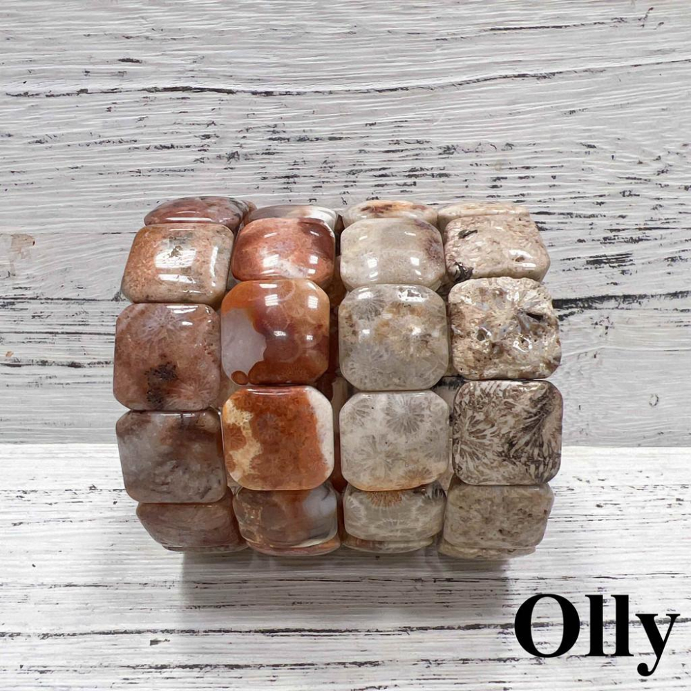 【Olly】大正方珊瑚玉手排【復古大花小雛菊】珊瑚玉 彈性手排可改小 手鍊 手環 菊花石 珊瑚玉 禮物 TT399-細節圖2