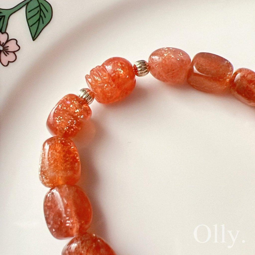【Olly】設計款【貔貅】金草莓＋金太陽石 正能量增自信 提升魅力 生日禮物 水晶手鍊 情人節 彈性手鍊 聖誕禮物-細節圖2