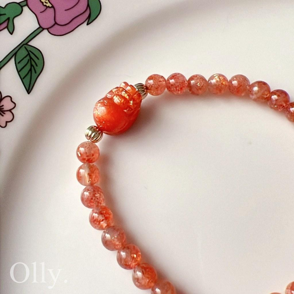 【Olly】設計款【貔貅】金草莓＋金太陽石 正能量增自信 提升魅力 生日禮物 水晶手鍊 情人節 彈性手鍊 聖誕禮物-細節圖3