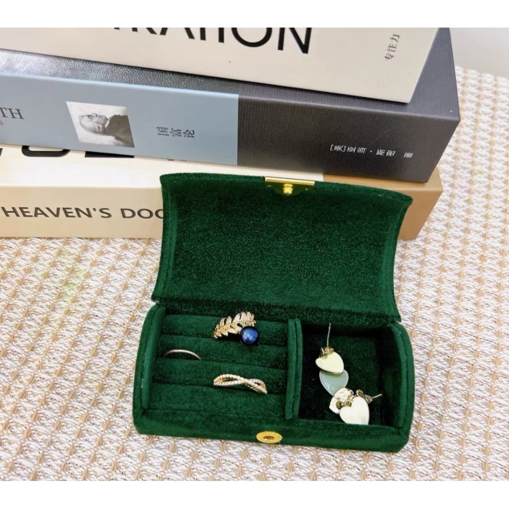 ⚡️24ʜ出貨⚡️迷你首飾盒 復古首飾盒 復古飾品盒  外出飾品盒  飾品收納盒 隨身飾品收納 耳環盒 項鍊盒 手鍊盒-規格圖6