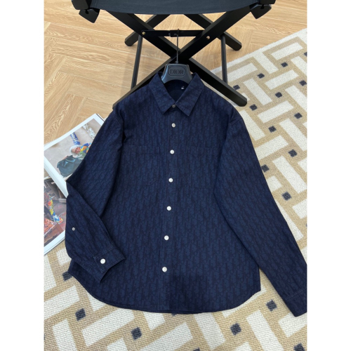 Dior迪奧襯衫外套最新款 老花牛仔💭高級感十足✨ 這款外套襯衫重新詮釋標誌性的 Oblique 印花✔️ 採用海軍藍色和