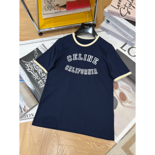Celine賽琳T恤2024Ss 最新款🆕 立體植絨撞色字母T恤，CALIFORNIA植絨LOGO➕純棉質感🔜經典的70