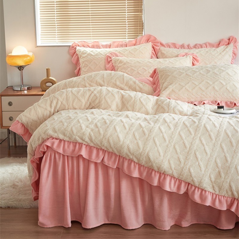 粉紅白花邊床裙