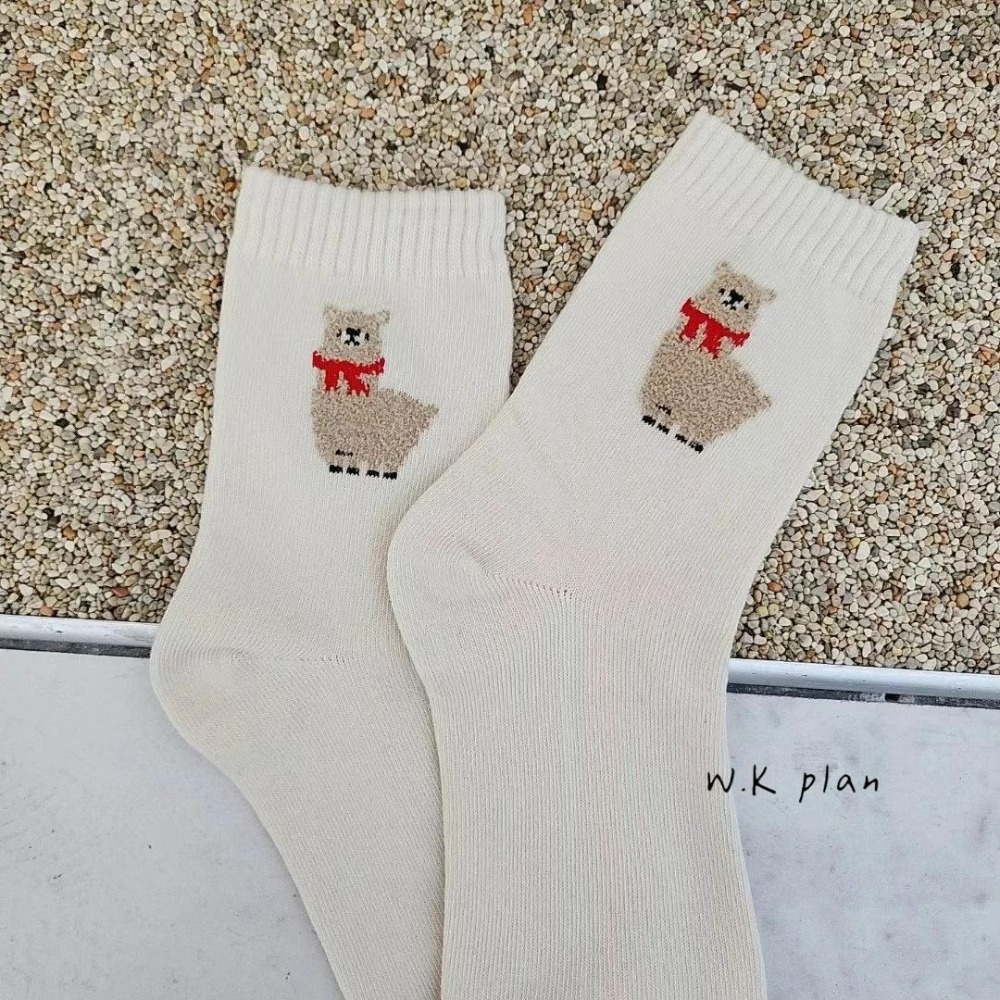 【W.K】韓國毛茸茸羊駝襪-細節圖4