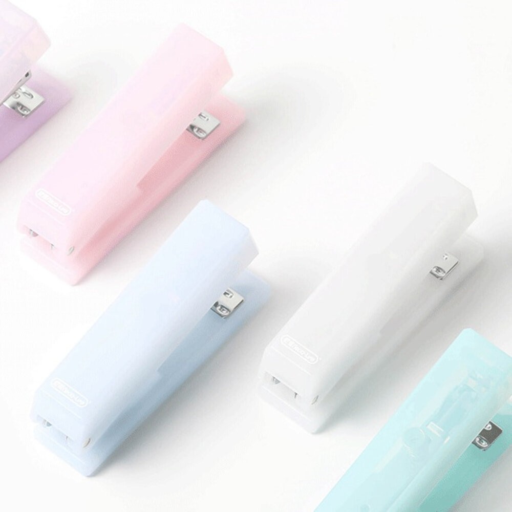 透霧 透明 清透 霧色 釘書機 訂書針 釘書機 臨時裝訂 裝訂器 裝訂機 手動 隨身釘書機 隨身訂書 辦公釘書機 文具-細節圖4