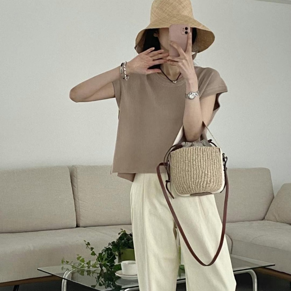 預購 正韓 涼感超舒適側開叉寬袖針織上衣-06/15截止-細節圖4