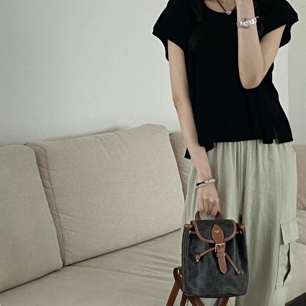 預購 正韓 涼感超舒適側開叉寬袖針織上衣-06/15截止-細節圖9