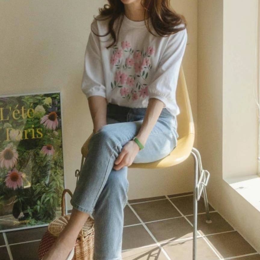 預購 正韓 小花印花五分包袖上衣-06/20截止-細節圖2