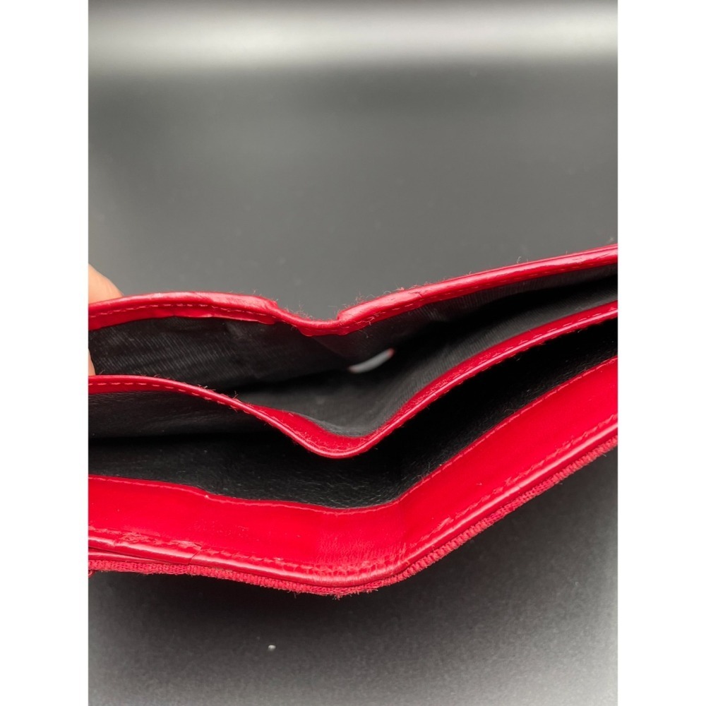 ［FUN SHOP 梵尚時尚精選］GUCCI 金屬 LOGO 扣環帆布印花 10卡紅色短夾 | 精緻品牌配件-細節圖4