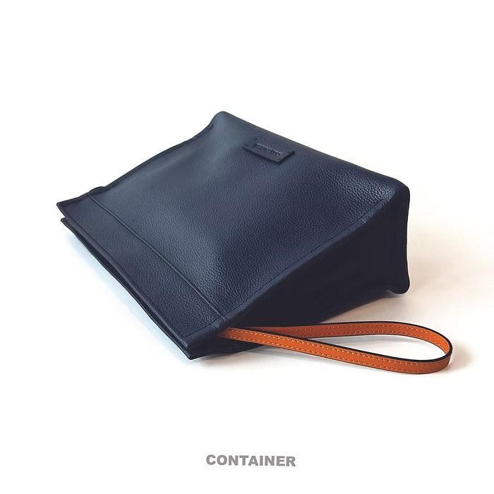 ［FUN SHOP 梵尚時尚精選］bangkok container 海軍藍 手拿包-細節圖10