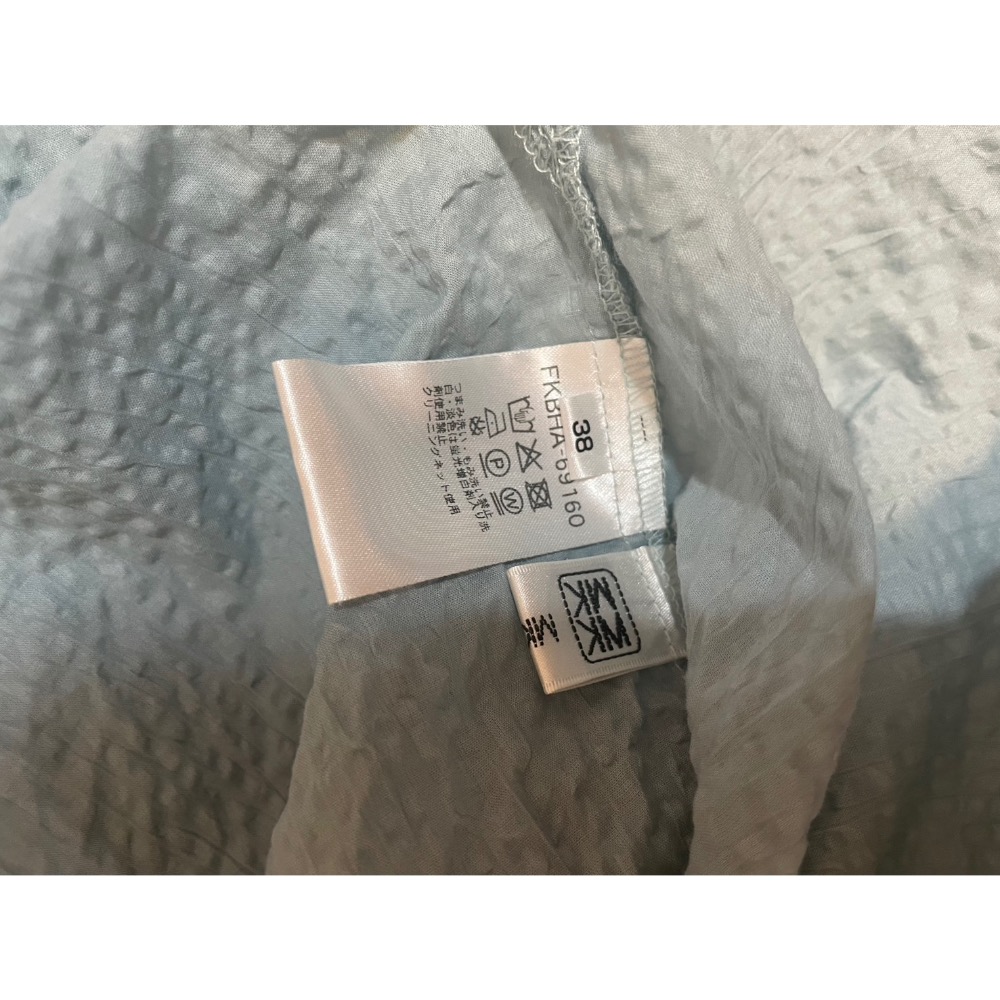 專櫃MK湖綠色泡泡紗荷葉領襯衫/二手/38號-細節圖6