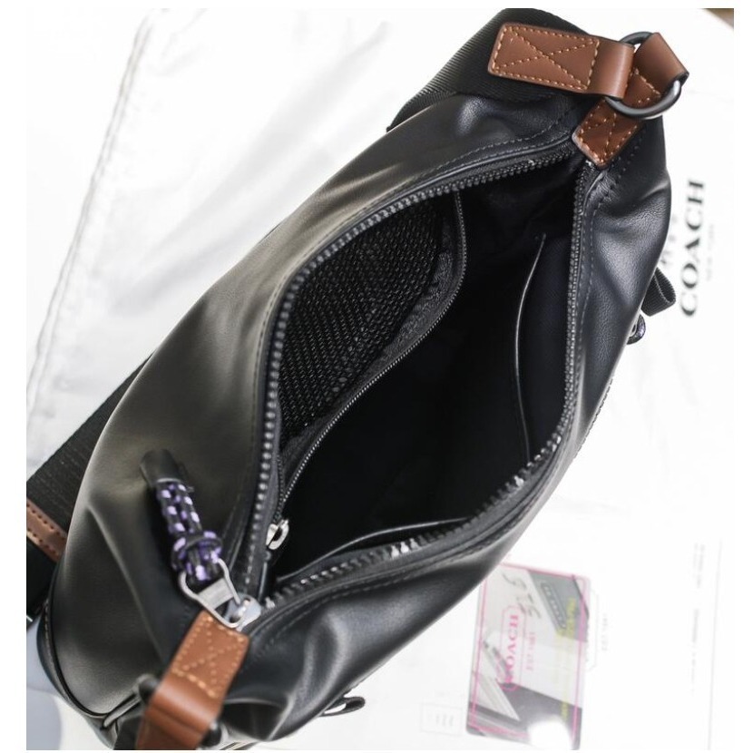 COACH 91761  簡約復古男士信使包 便捷皮革商務單肩包-細節圖4