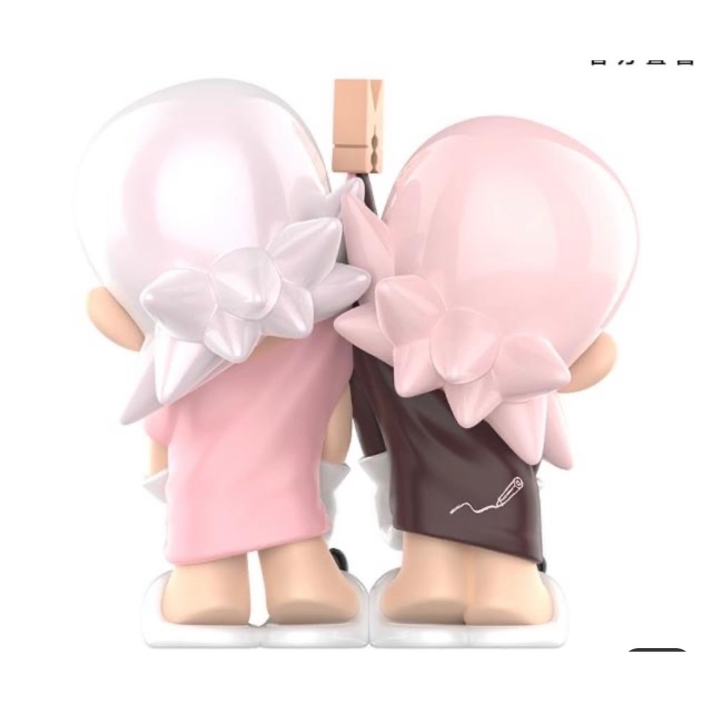 【黃小魚的玩具收藏】泡泡瑪特／POPMART／Zsiga 浪漫綁定公仔吊卡／Zsiga吊卡／手辦／公仔-細節圖2