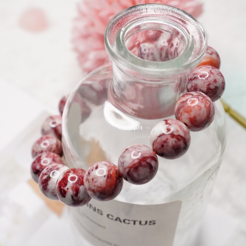 《愛莉輕寶石》水晶手鍊  紅硃砂  6.8~12mm  天然水晶(隨機出貨.不挑款) CIN002-細節圖3