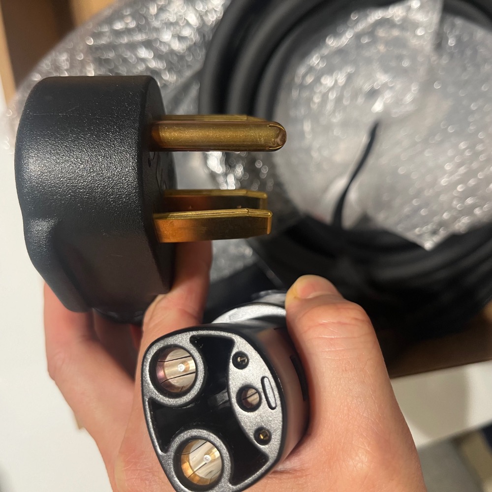 TPC 電壓220v 32A 14-50頭-5500$