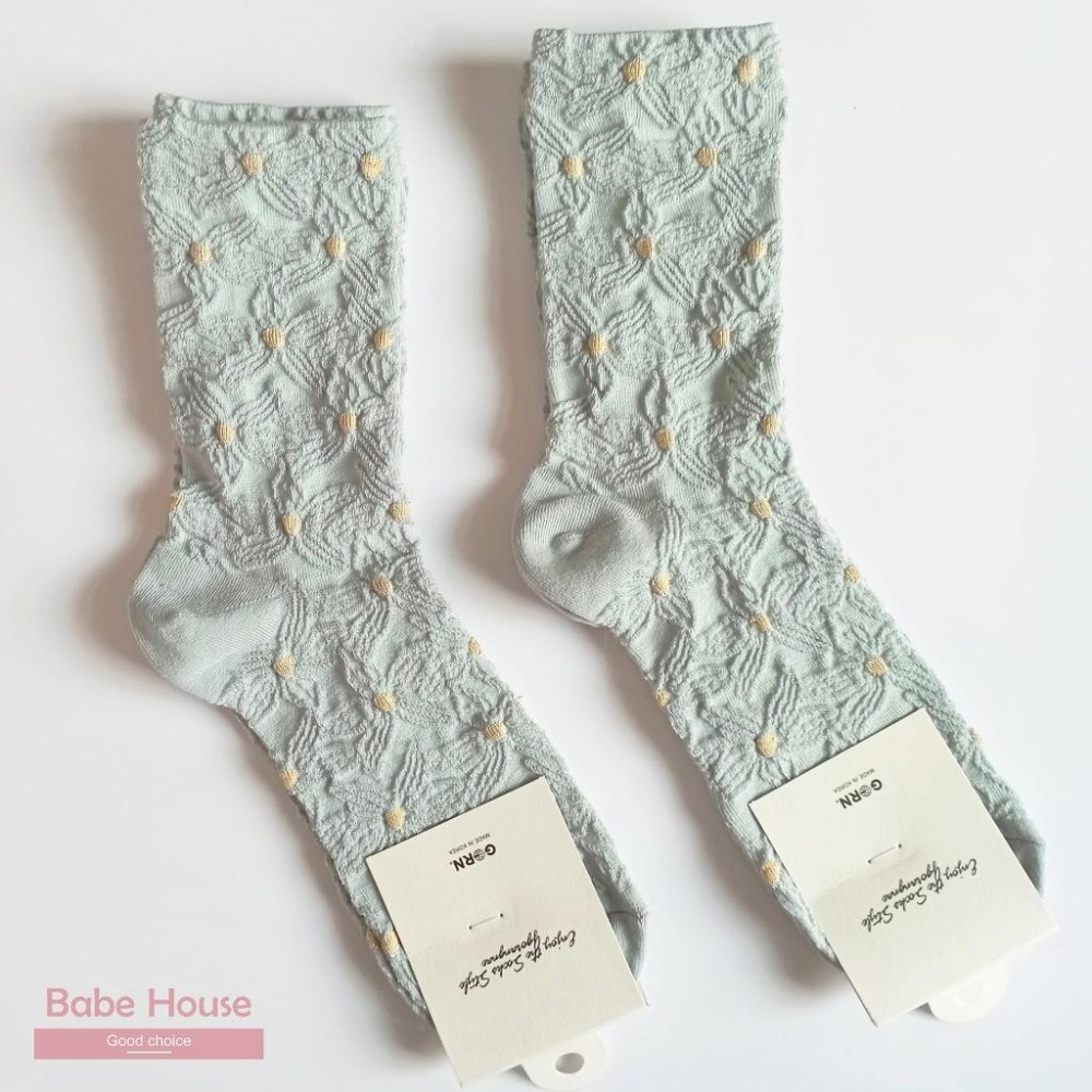 現貨 | 韓國襪 韓系花朵紋理中筒襪 小腿襪 溫柔風格 韓國製造 韓國襪子 襪子 女襪 少女襪 長襪 碎花 花朵襪子-細節圖3