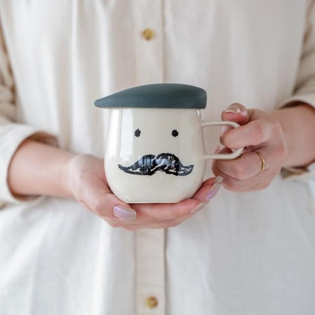 現貨🔥日本 All Members 帽子馬克杯 馬克杯 附蓋 翹鬍子 瞇瞇眼 附杯蓋 盒裝 陶瓷 馬克杯 水杯 咖啡杯-細節圖7