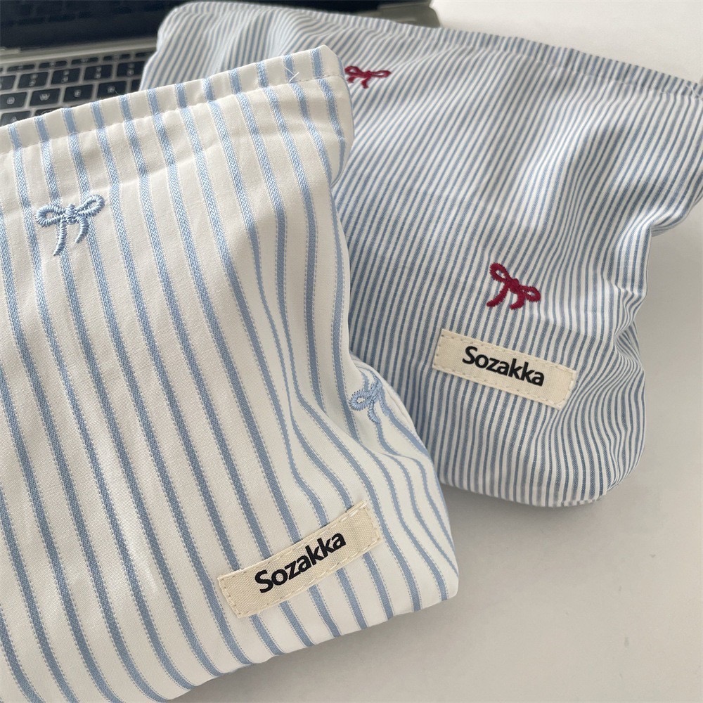 格紋藍色系刺繡小花蝴蝶結化妝包5款-細節圖7