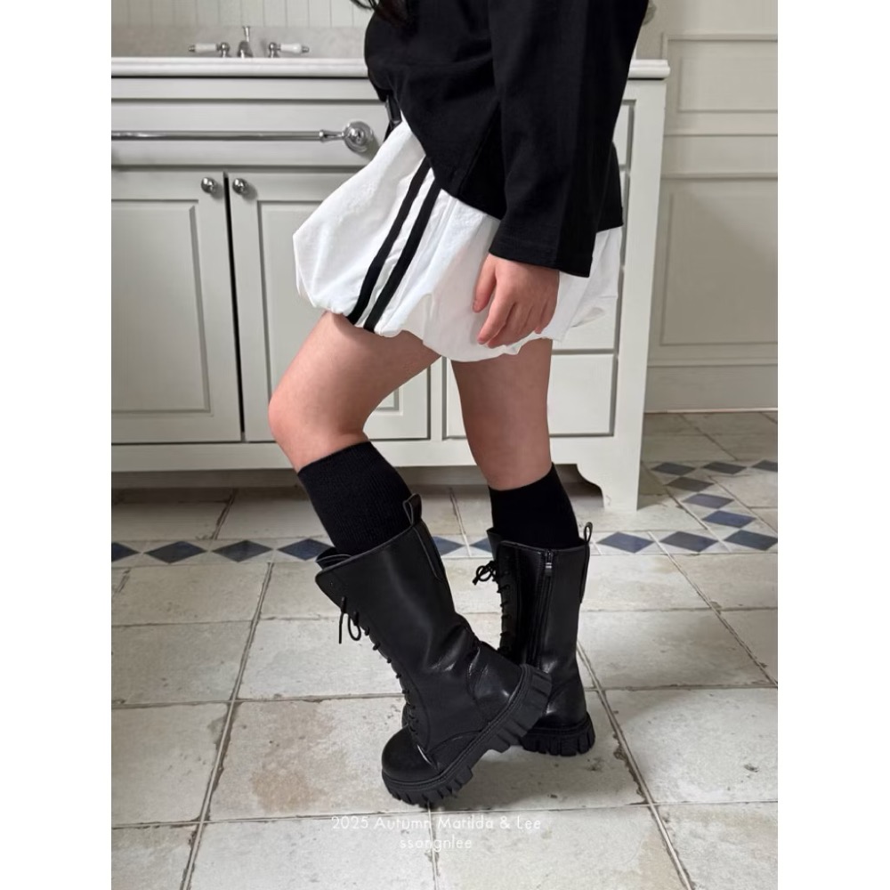 MatildLee 帥氣尼龍束腰帶短裙(含底褲)13碼-細節圖2