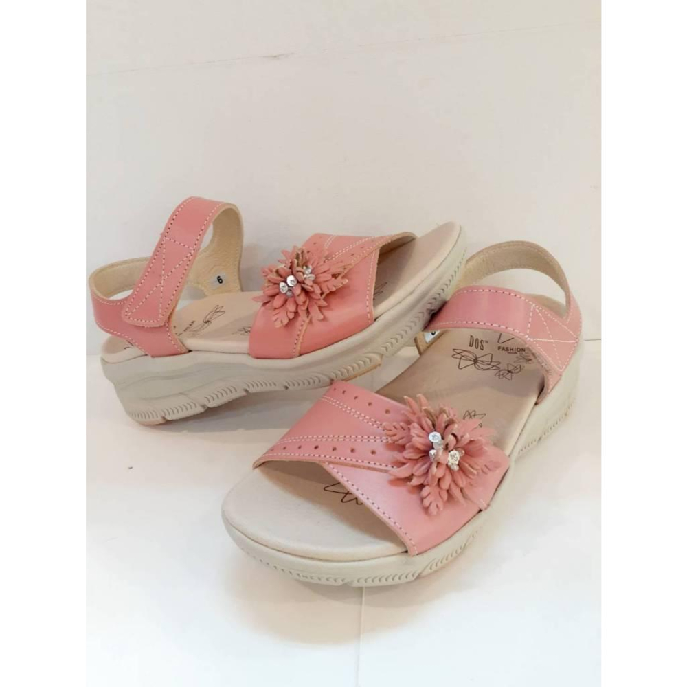 [kikishoes]Dispone 地之柏 米色 粉色 台灣製 真皮涼鞋 輕量休閒涼鞋 淑女涼鞋 厚底涼鞋 防水底檯涼-細節圖3