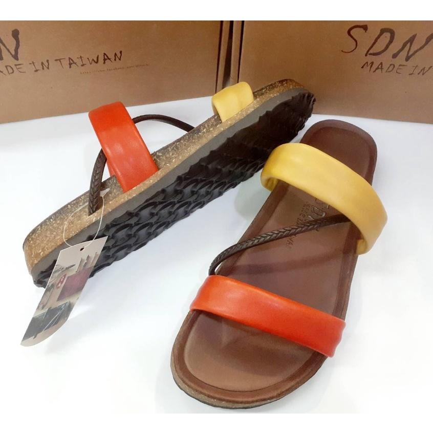 ［kikishoes]台灣自創品牌腳ㄚ子純手工強韌耐穿牛皮底牛皮面拖鞋涼鞋止滑拖鞋非對稱腳背顏色-細節圖6