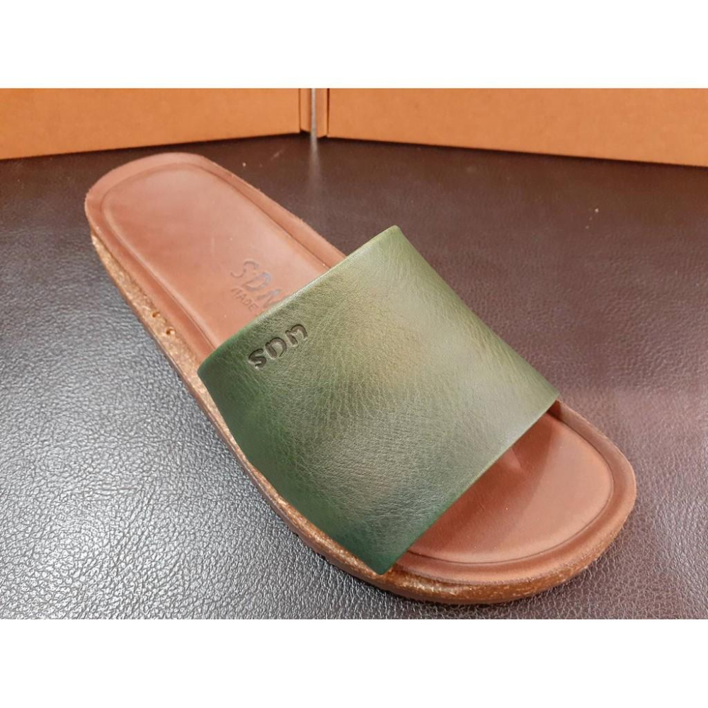 [KIKISHOES]-台灣自創品牌腳ㄚ子純手工鞋強韌耐穿牛皮一版(片)超有質感簡單大方止滑真皮拖鞋酒紅橙色綠色免運活動-細節圖4
