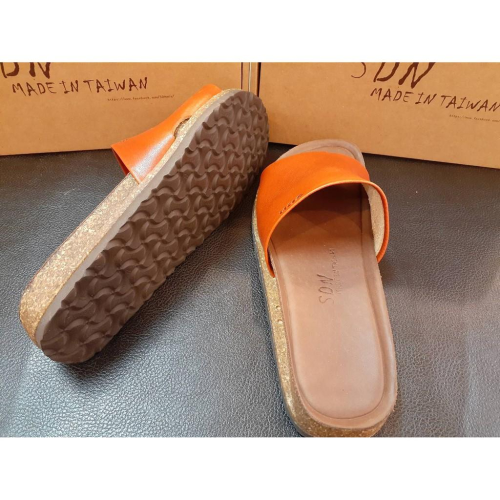 [KIKISHOES]-台灣自創品牌腳ㄚ子純手工鞋強韌耐穿牛皮一版(片)超有質感簡單大方止滑真皮拖鞋酒紅橙色綠色免運活動-細節圖6