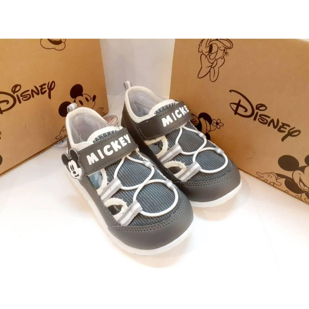 [kikishoes]DISNEY迪士尼童鞋藍色米奇透氣涼鞋台灣製雙魔鬼氈開口更大更好下腳寬楦肉肉腳免運活動天天出貨-細節圖5