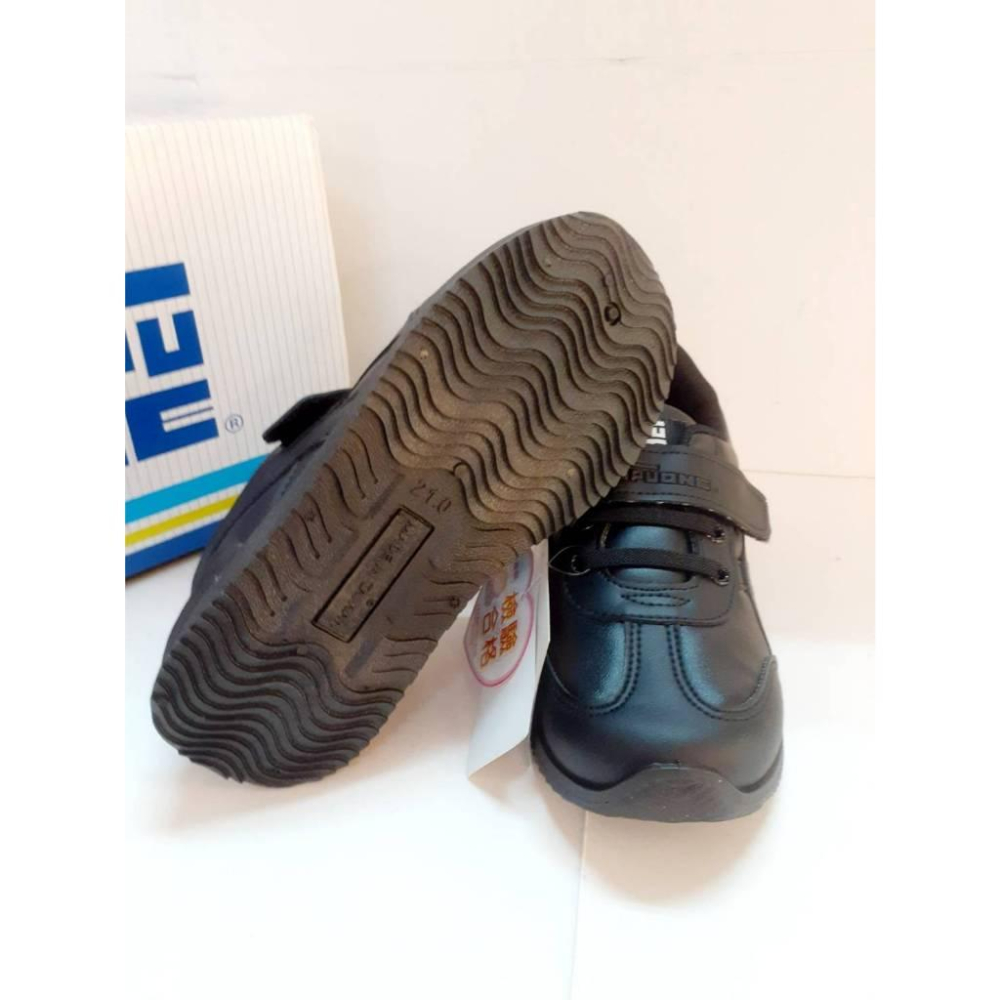 [kikishoes]男童黑色皮鞋👌車車🤣黑色運動鞋休閒鞋👀魔鬼瞻休閒鞋👍上台表演鞋❤台灣製運動鞋😍黑色畢業鞋-細節圖2