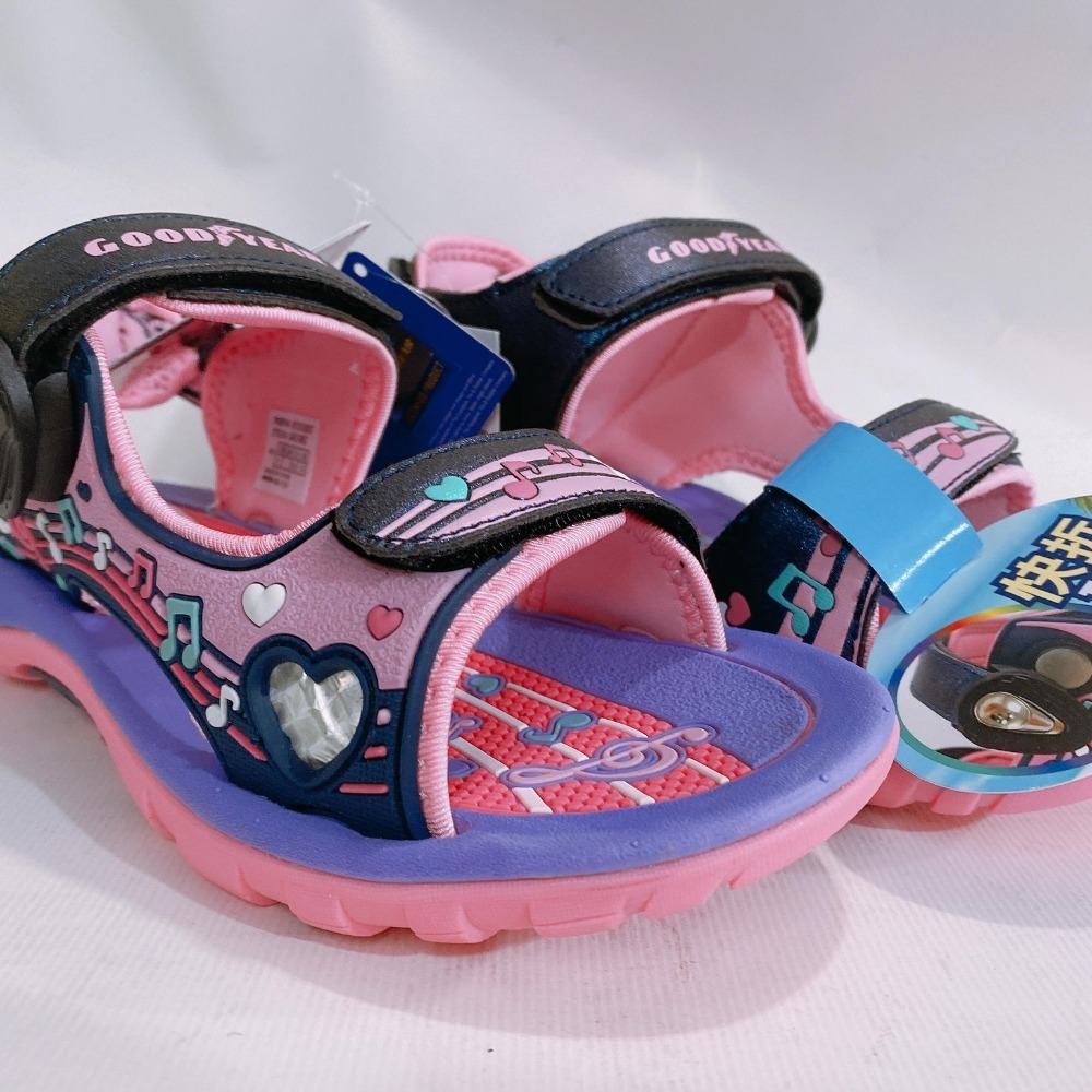 金英鞋坊 GOODYEAR固特異 童款繽紛樂章系列2WAY磁扣涼拖兩用鞋 18857-黑紫 超低直購價390元-細節圖3
