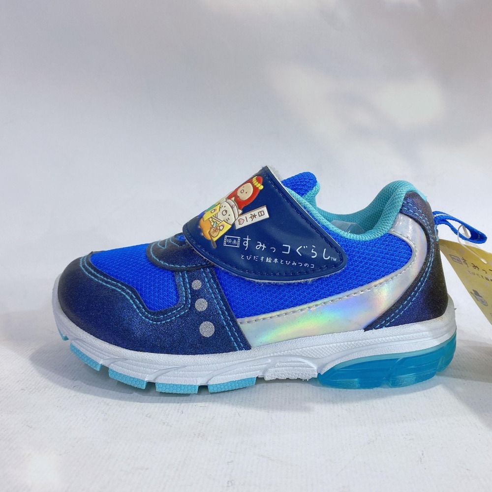 金英鞋坊角落生物 男童電燈運動鞋(台灣製造) 19106-藍 超低直購價290元 全新有燈-細節圖2