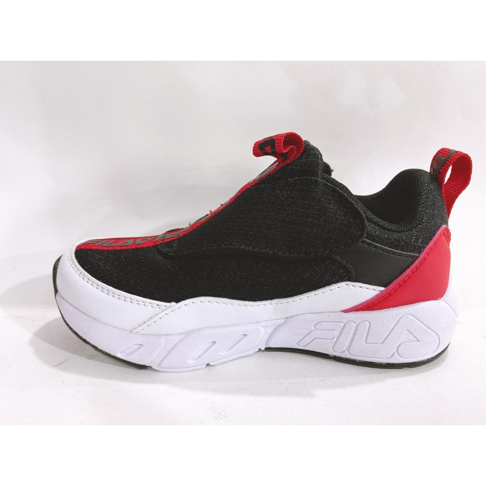 金英鞋坊~FILA 男童 輕量4大機能慢跑運動鞋(足弓支撐鞋墊) 2-J832W-020-黑紅 超低直購價850元-細節圖5