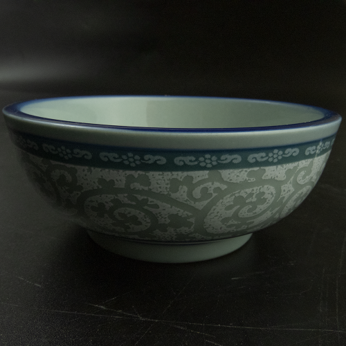 日本淺田窯青藍色藤蔓陶瓷碗