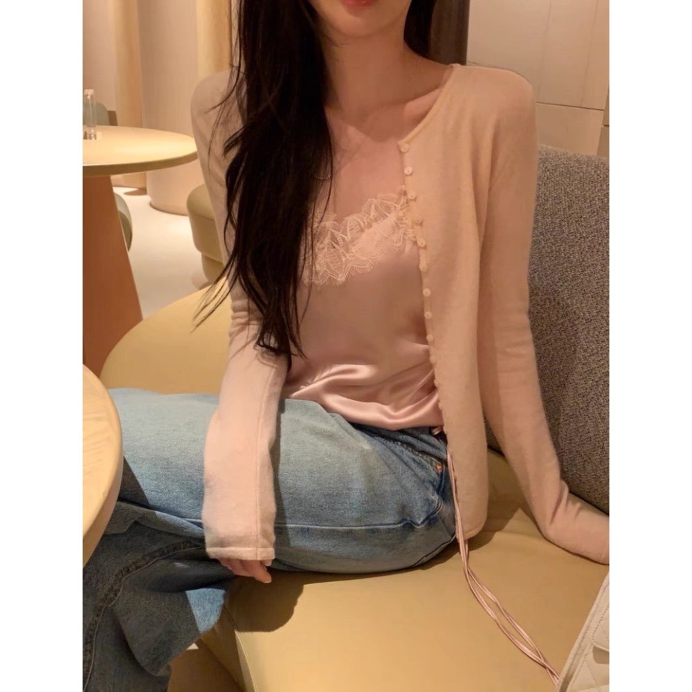 🇰🇷𝔾𝕣𝕒𝕔𝕖 𝕊𝕥𝕦𝕕𝕚𝕠♡上衣♡蕾絲下擺抽繩吊帶背心-細節圖7