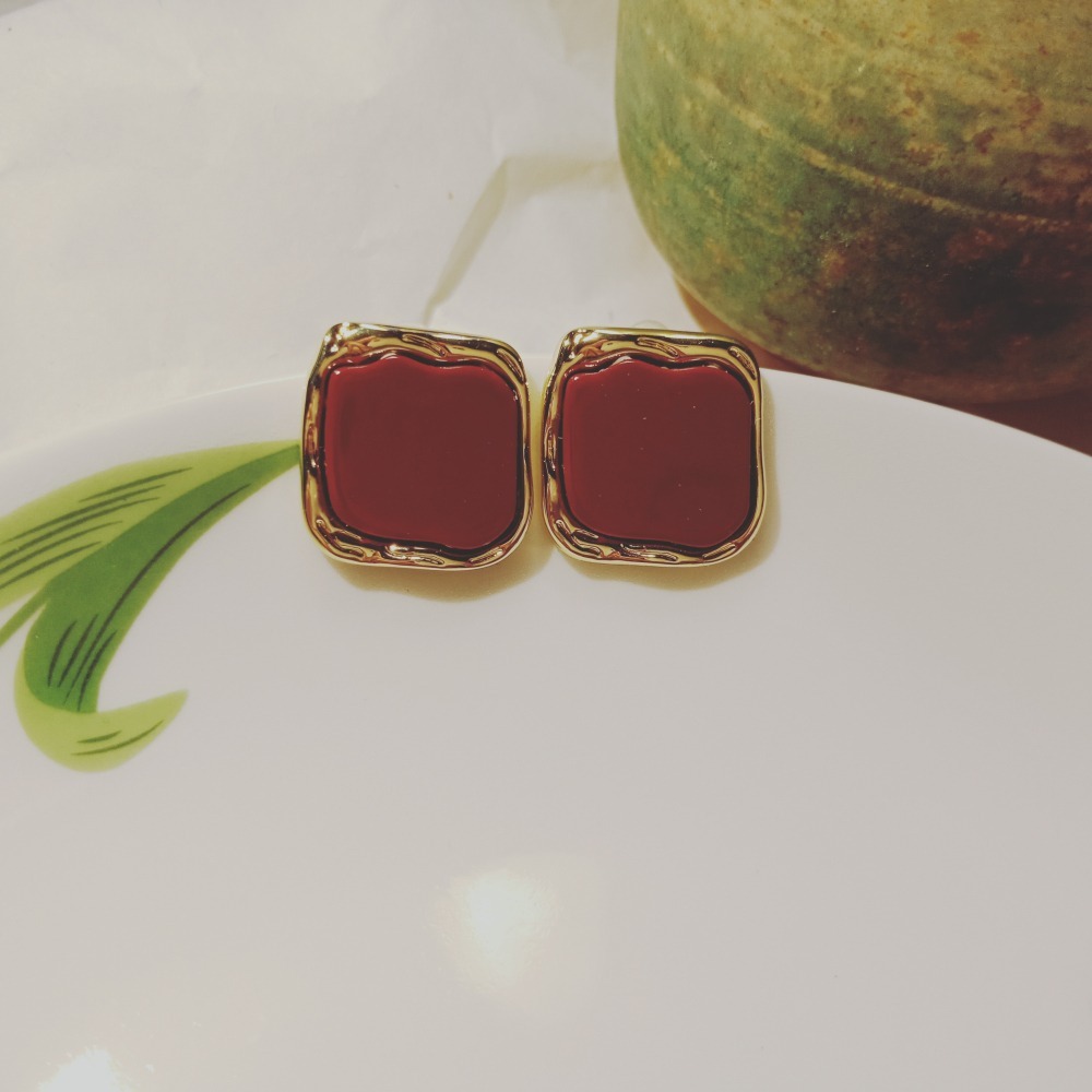 方形鑲金邊耳釘-細節圖3