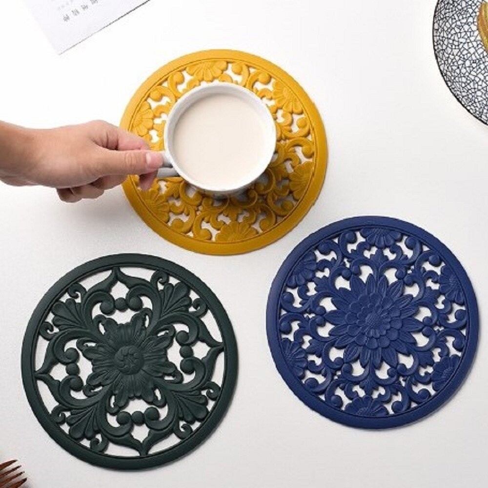 【實體店+發票】鏤空花卉造型隔熱墊  精美鏤空隔熱墊 古典花卉隔熱墊 矽膠隔熱墊 耐高溫防燙碗墊 送禮-細節圖2