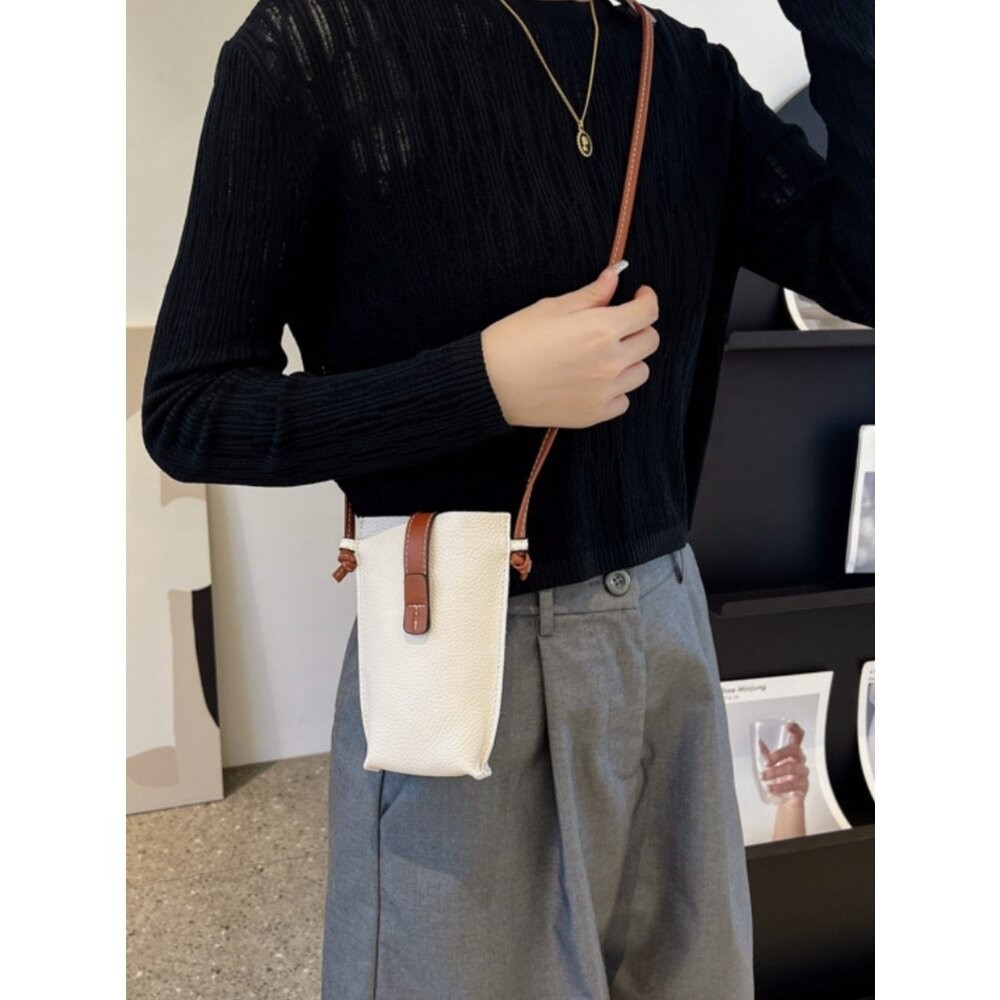 【實體店+發票】荔枝紋真皮氣質小方包 斜背包 頭層牛皮 手機包 側背包 女用單肩包 時尚優雅 送禮 送禮-細節圖3