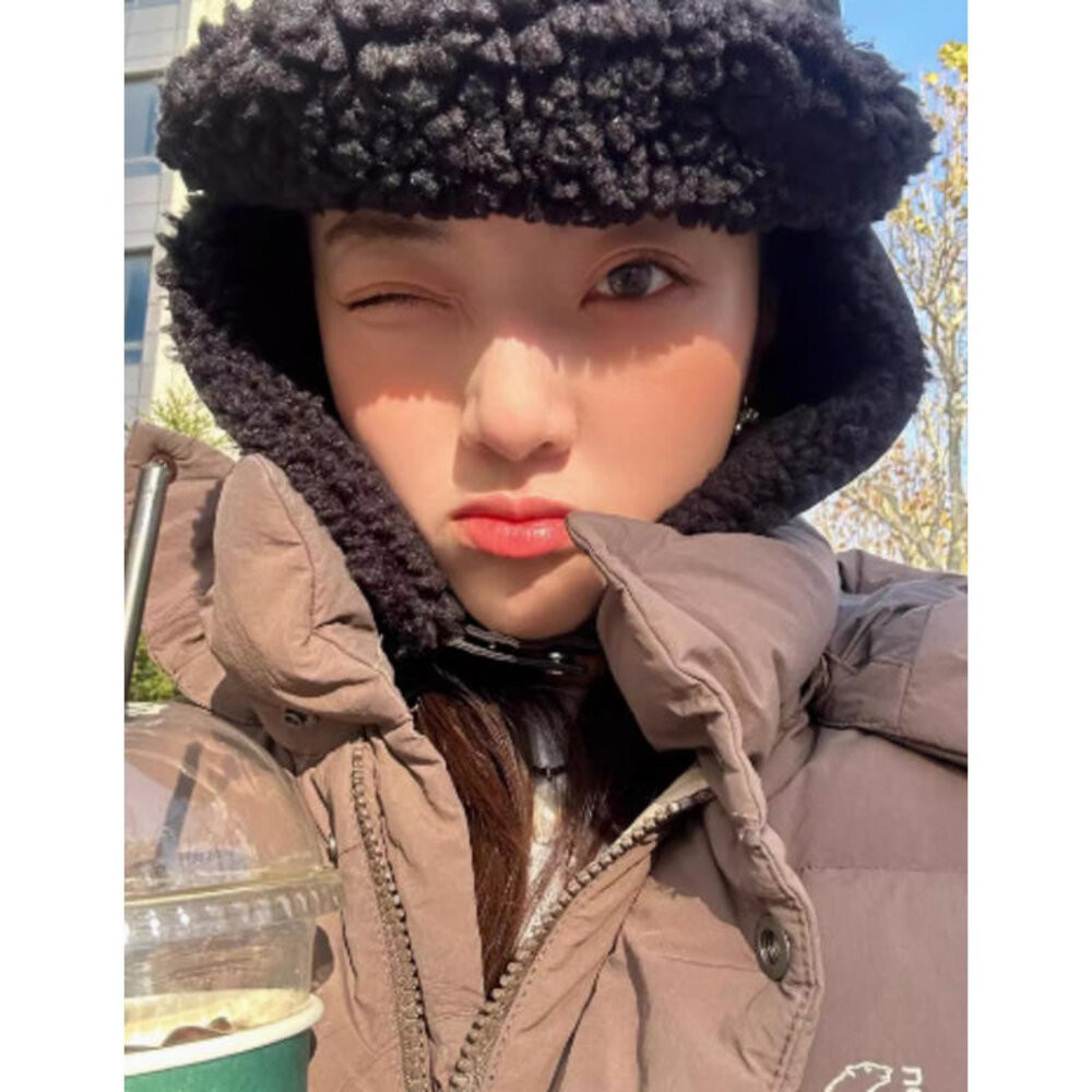 【實體店+發票】羽絨保暖帽 休閒時尚個性 羽絨雷鋒帽 女保暖 羽絨護耳帽 可愛 騎行防寒 飛行員帽子 送禮-細節圖6