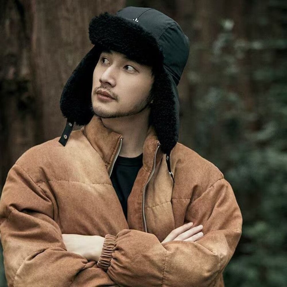 【實體店+發票】羽絨保暖帽 休閒時尚個性 羽絨雷鋒帽 女保暖 羽絨護耳帽 可愛 騎行防寒 飛行員帽子 送禮-細節圖7