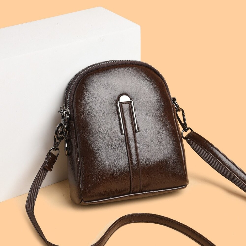 【實體店+發票】時尚復古油蠟皮單肩小包 貝殼包 手機包 證件包 小包包 通勤包 輕便收納 送禮-規格圖10