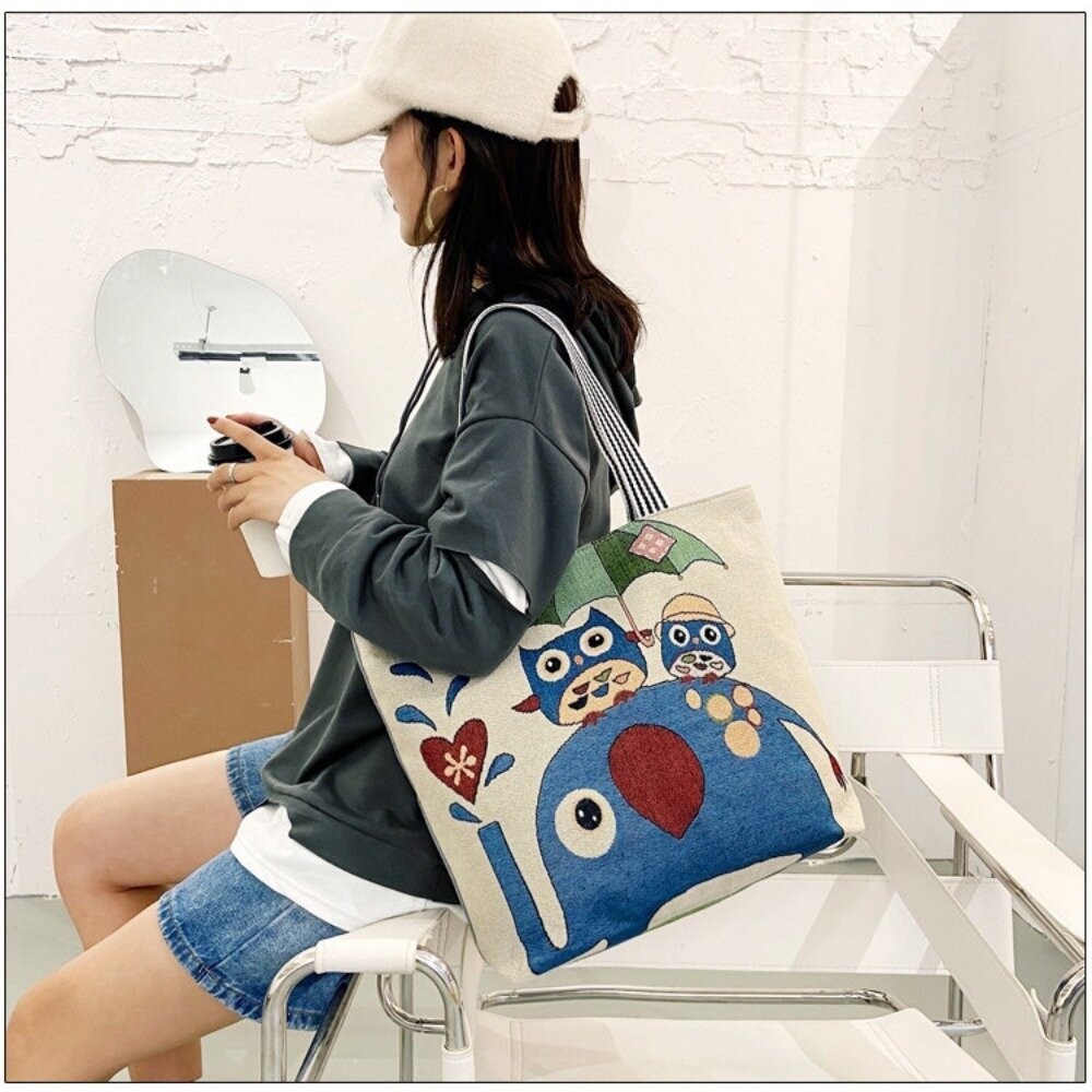 【實體店+發票】大容量時尚帆布托特包 時尚卡通刺繡單肩女包 學生手提托特包 大容量帆布袋 送禮-細節圖2