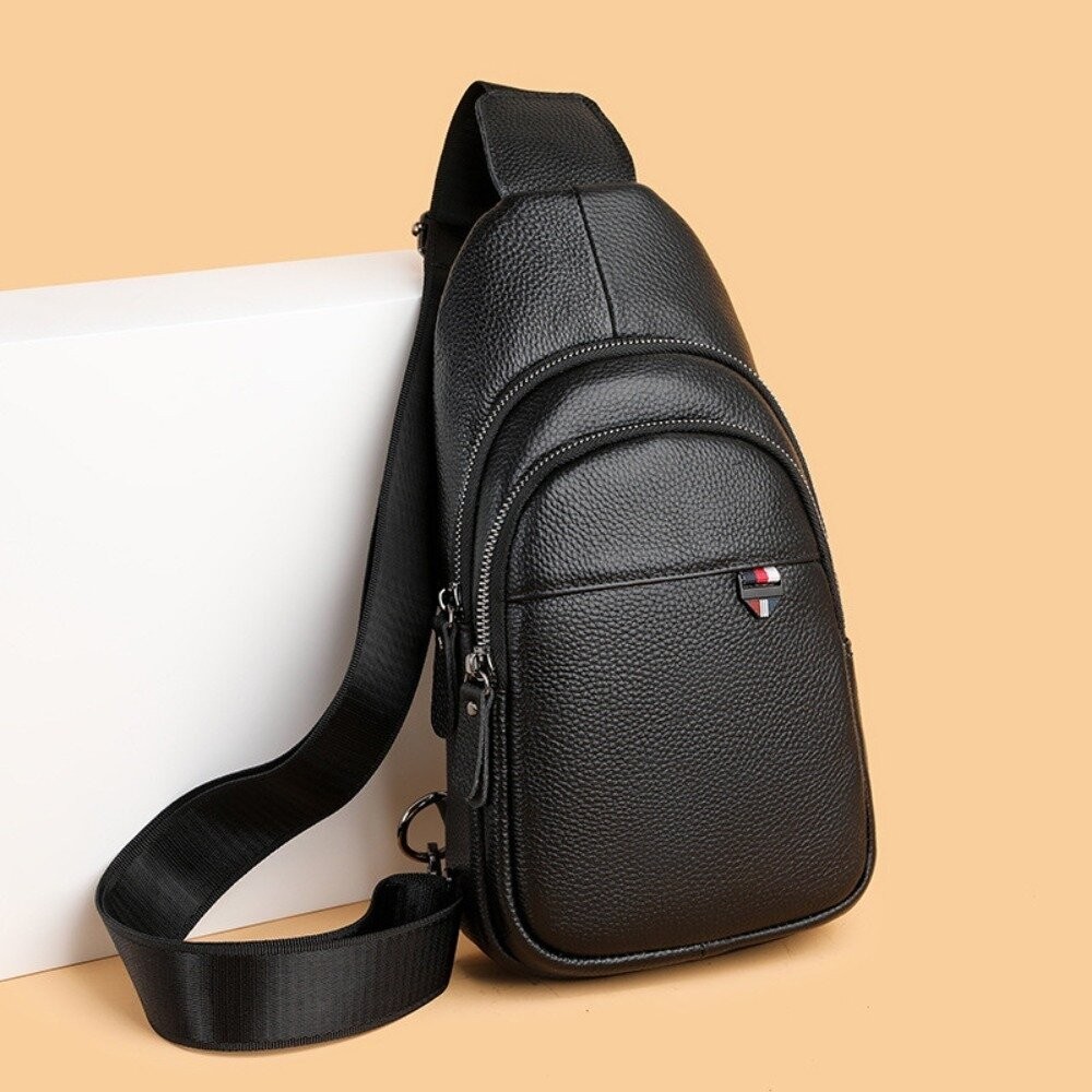 【實體店+發票】真皮男士單肩胸包 男士胸包 2025新款 韓版 休閒 牛皮 斜挎包 潮流 百搭 送禮-細節圖2