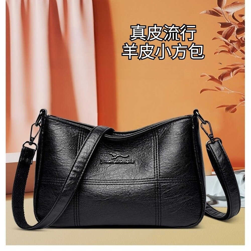 【實體店+發票】真皮流行羊皮小方包 女包 斜背包 肩背包 手提包 黑色 大容量 送禮-細節圖3