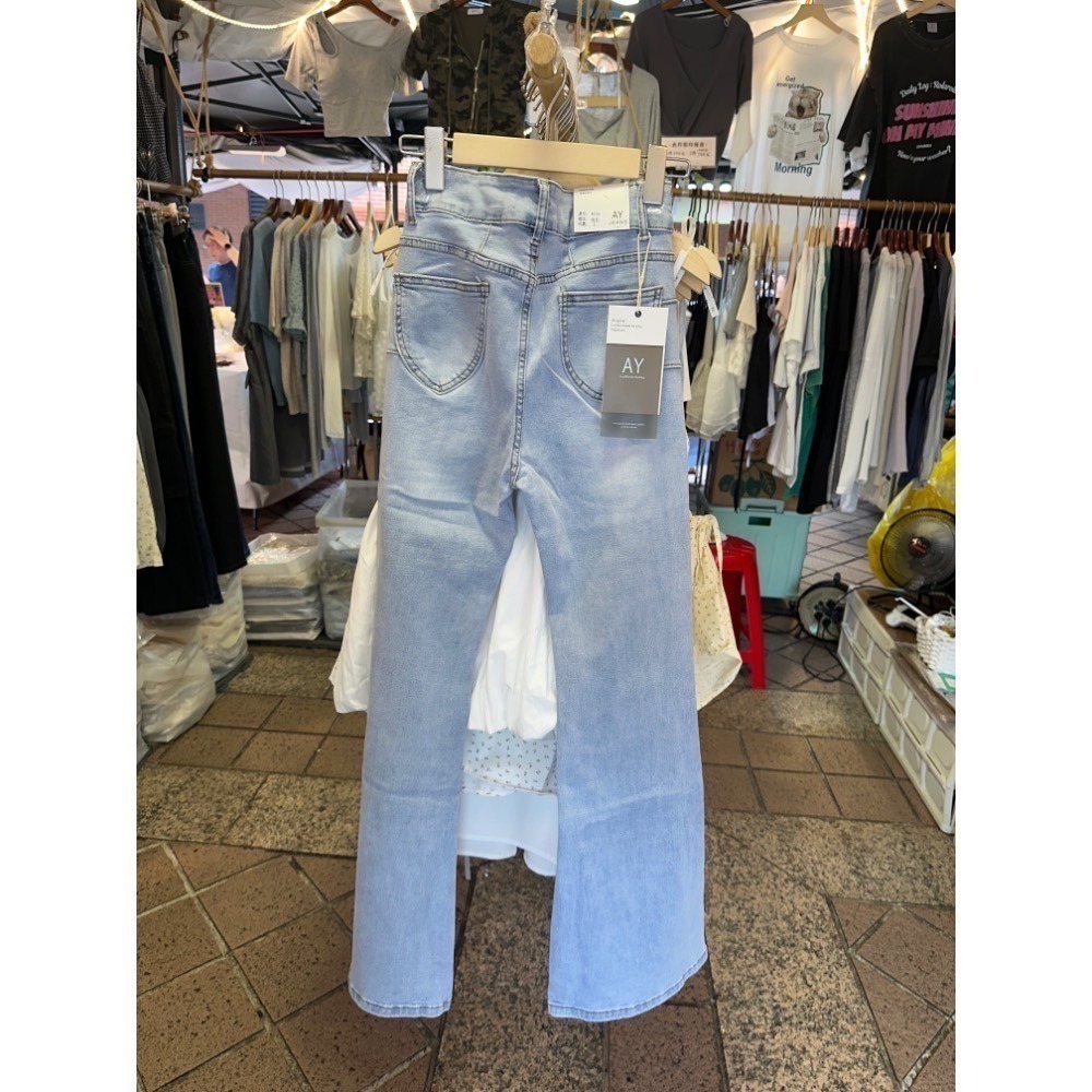 現貨｜韓系刷舊喇叭牛仔褲-細節圖3