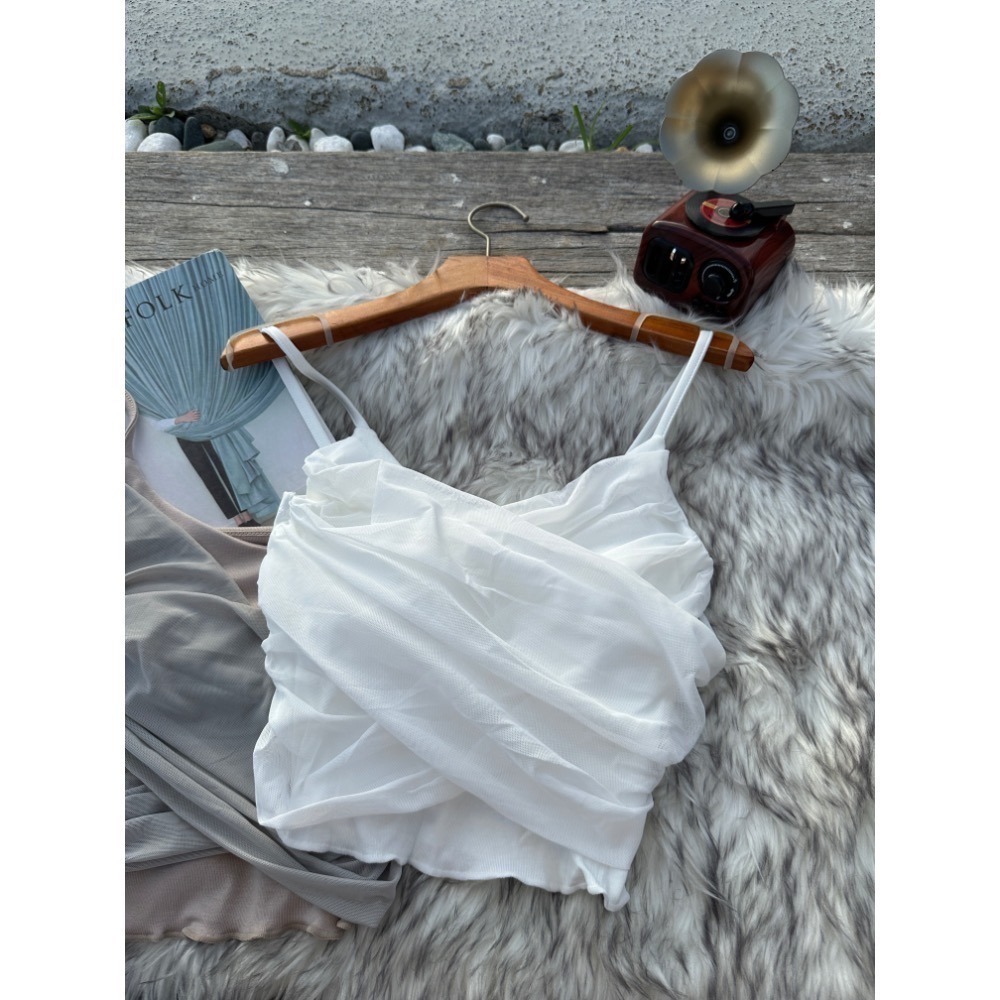 現貨｜复甜美百搭皺摺交叉網紗背心小可愛bratop-細節圖3