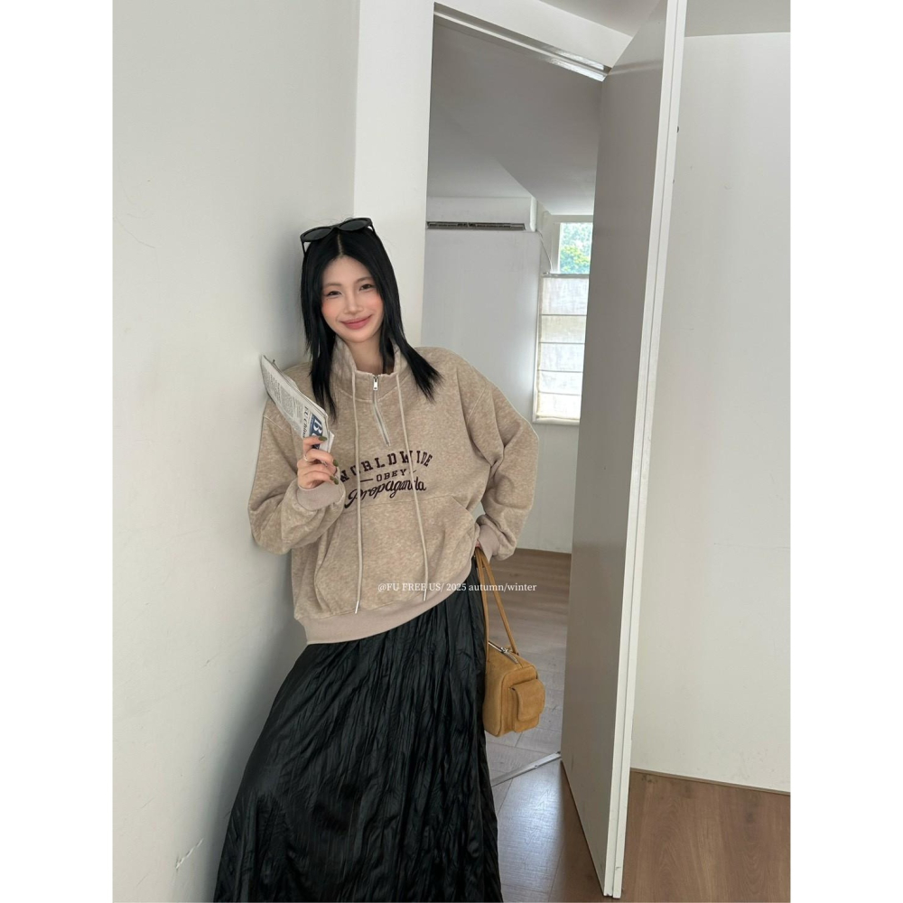 現貨｜立領銀狐絨大學T1107-細節圖7