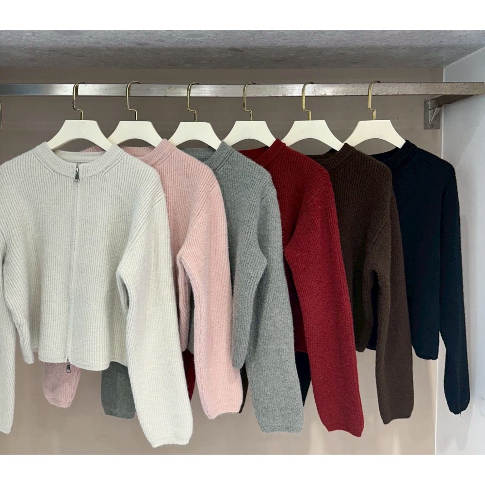 現貨｜ 坑條紋拉鍊外套1107-細節圖4