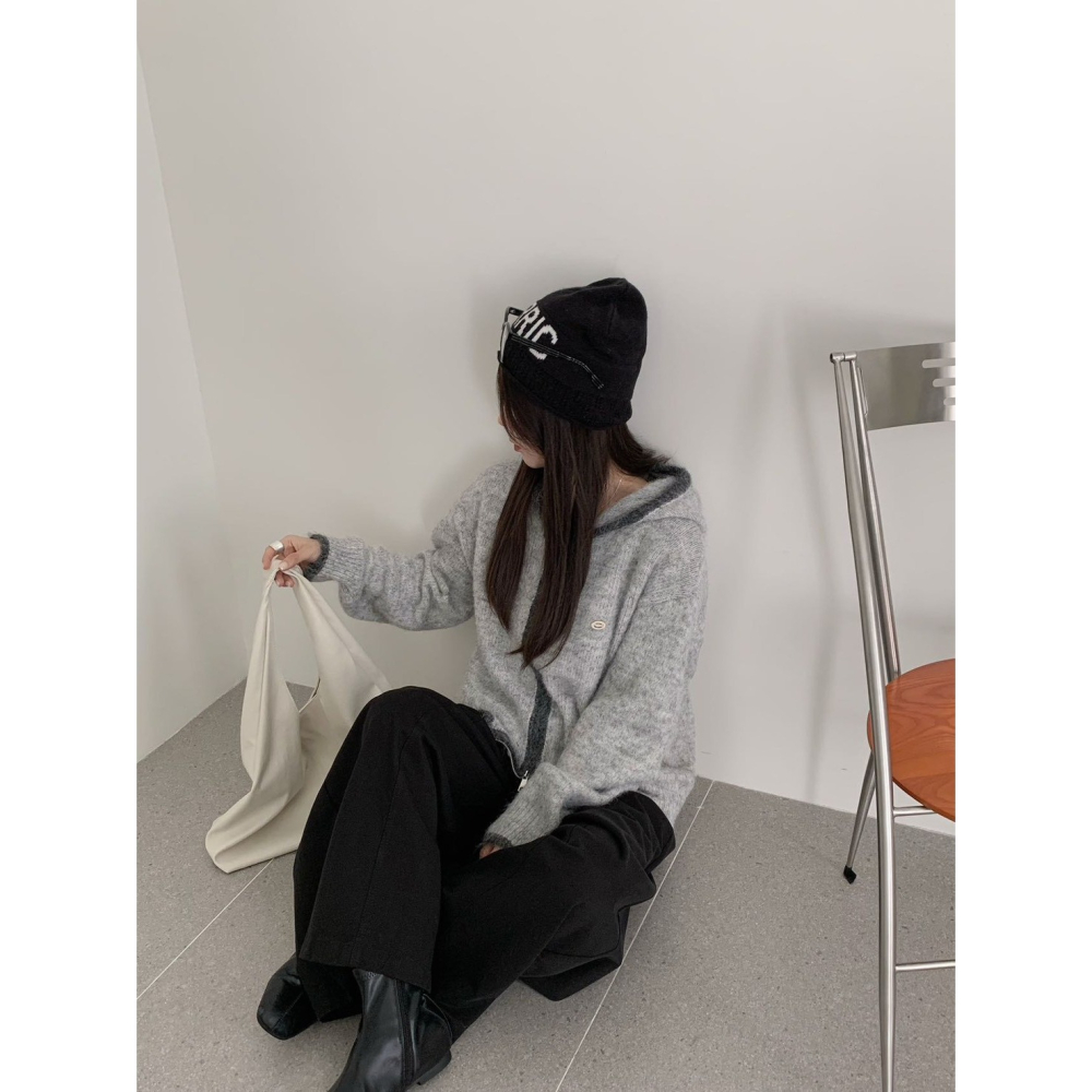 現貨｜ 小標連帽針織外套-細節圖2