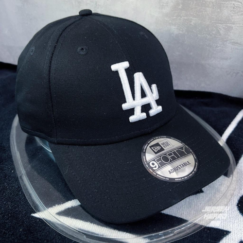 【球衣藏家】LA Dodgers 洛杉磯 道奇 黑白 鐵扣 New Era 可調式 老帽 MLB Dad Hat